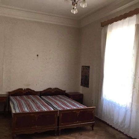 Отель Peaceful View Кутаиси Экстерьер фото