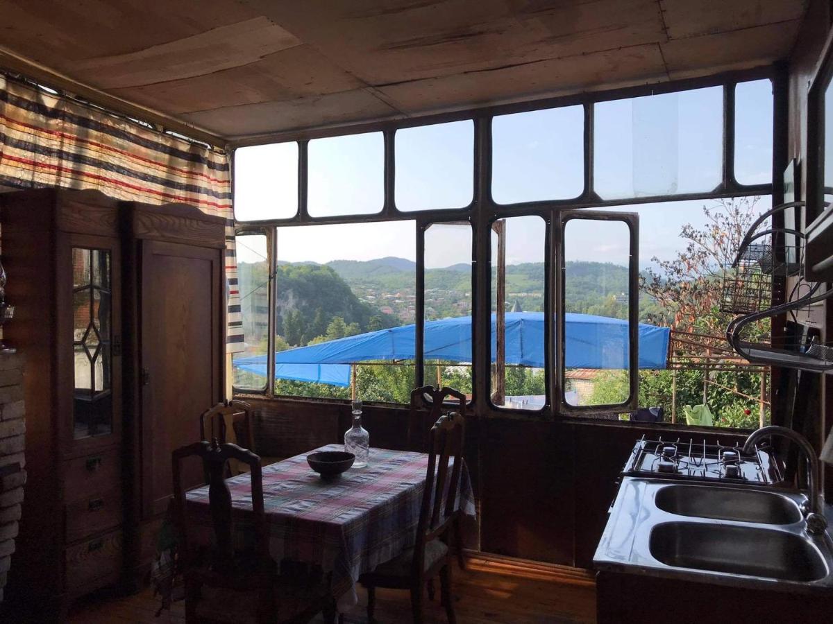 Отель Peaceful View Кутаиси Экстерьер фото